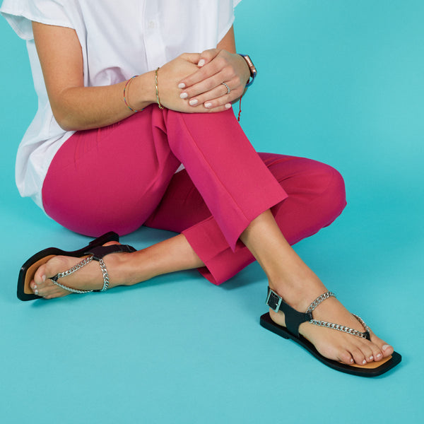 Sandalias negras con detalle de cadena para mujer goyave 