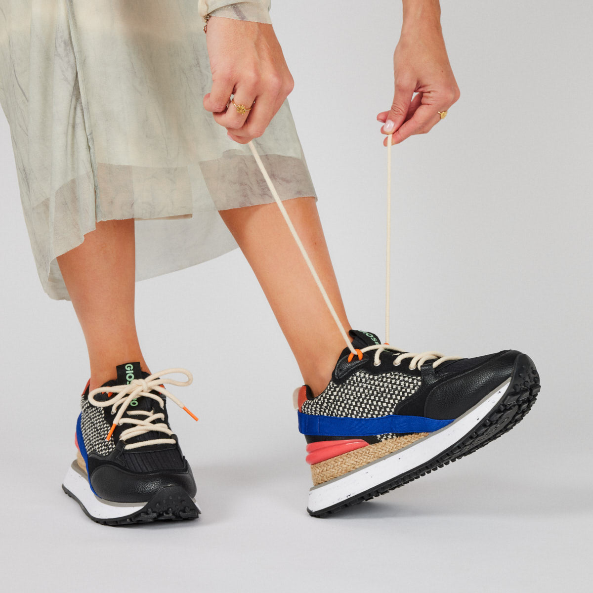 Wittes women's textured black sneakers with details and jute wedges