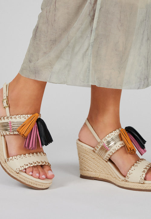 Silvania women's off-white sandals with decorative stones and jute wedges