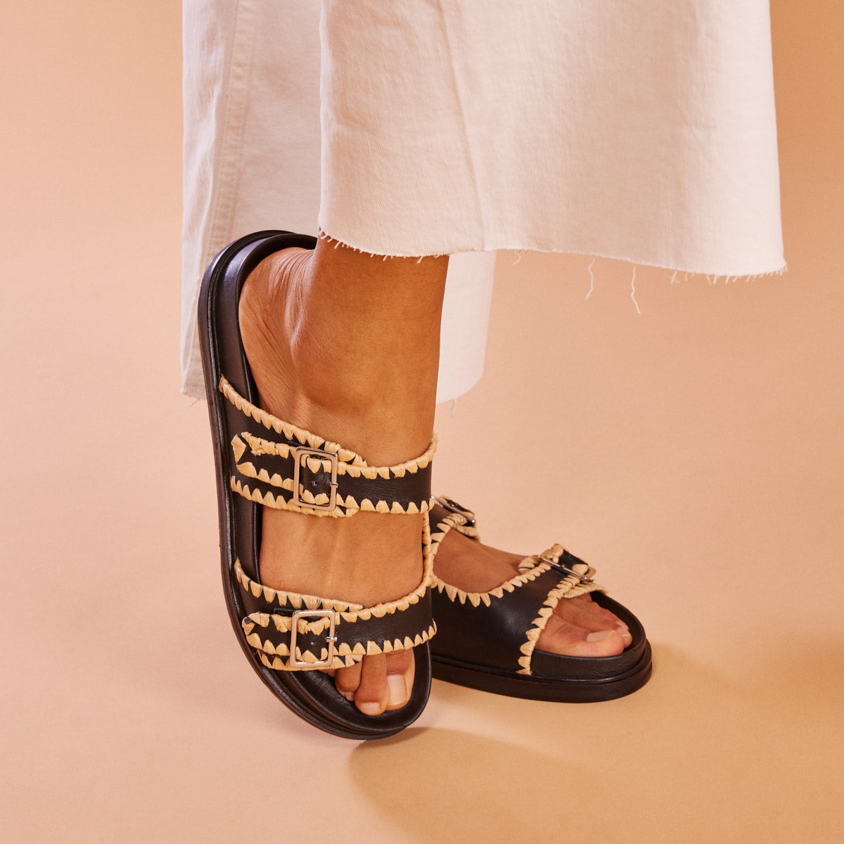 Pancas women's black footbed sandals with buckles